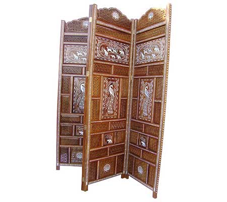 natural and artistic